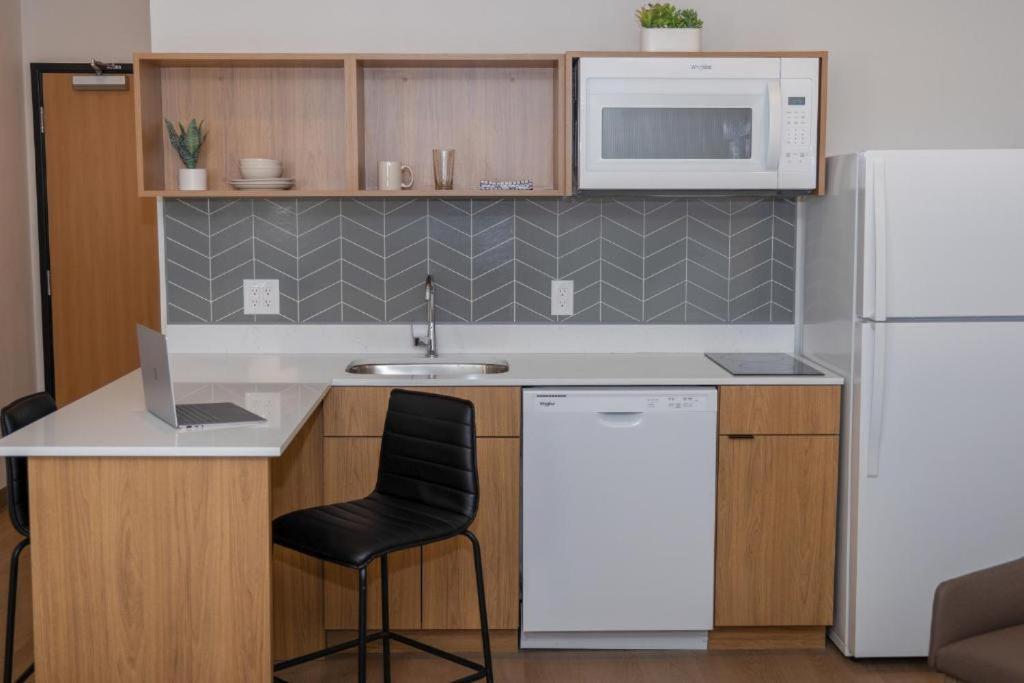Livaway Suites Tri-Cities-리치랜드 외부 사진